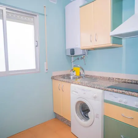 Brisa Familiar Centro Apartamentos Con A&A, Balcon, Garaje Y Solo Para Familias Apartment Conil De La Frontera