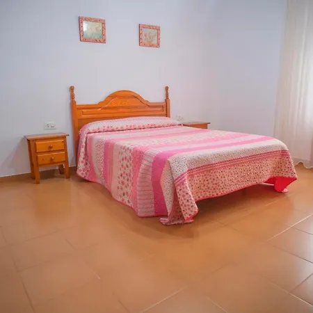 Apartment Brisa Familiar Centro Apartamentos Con A&A, Balcon, Garaje Y Solo Para Familias Conil De La Frontera