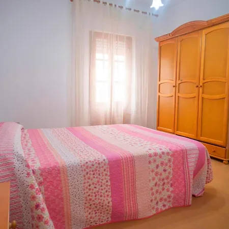 Brisa Familiar Centro Apartamentos Con A&A, Balcon, Garaje Y Solo Para Familias Apartment
