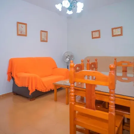 Apartment Brisa Familiar Centro Apartamentos Con A&A, Balcon, Garaje Y Solo Para Familias